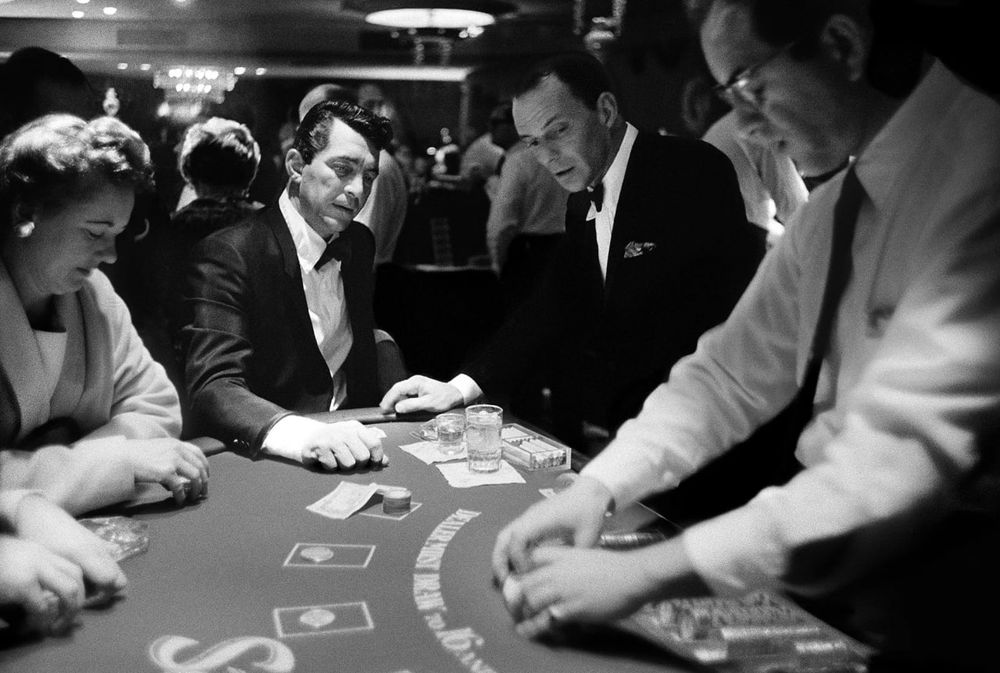 HHpoker人工客服微信